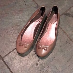 NDC handmade in Spain, bronze leather ballet flats